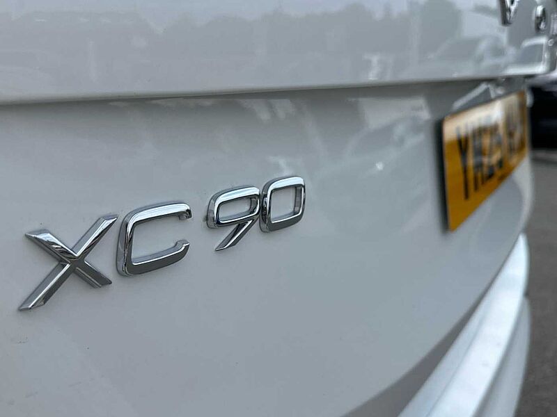 Volvo XC90 Ultra, T8 AWD Plug-in hybrid, Electric/Petrol, Dark, 7 Seats