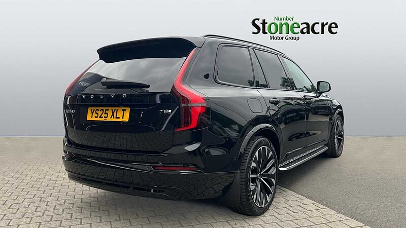 Volvo XC90 Ultra, T8 AWD Plug-in hybrid, Electric/Petrol, Dark, 7 Seats
