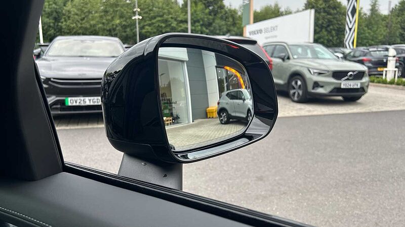 Volvo XC90 Ultra, T8 AWD Plug-in hybrid, Electric/Petrol, Dark, 7 Seats