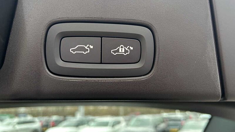 Volvo V90 Plus, T6 AWD Plug-in hybrid, Electric/Petrol, Dark