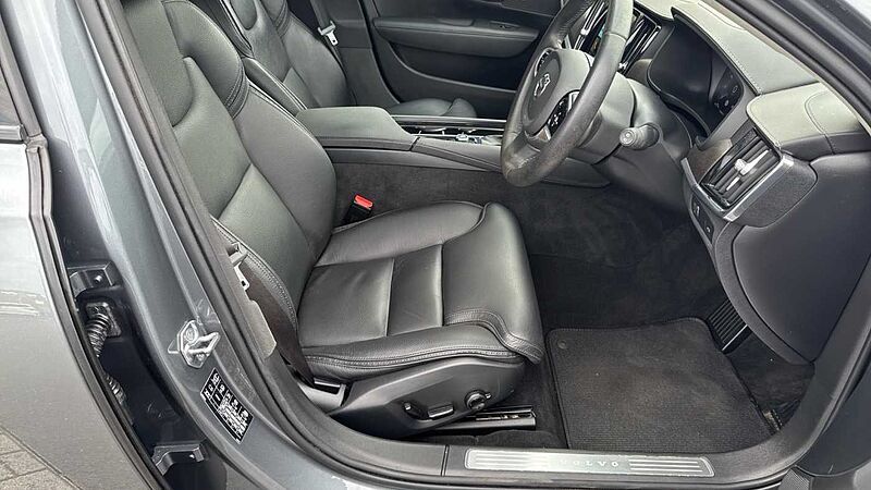 Volvo V90 Cross Country T5 AWD Plus Automatic