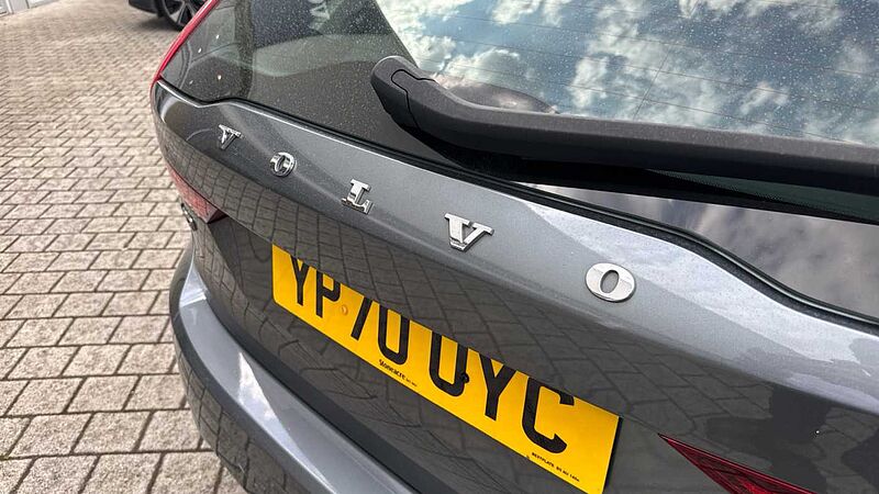 Volvo V90 Cross Country T5 AWD Plus Automatic