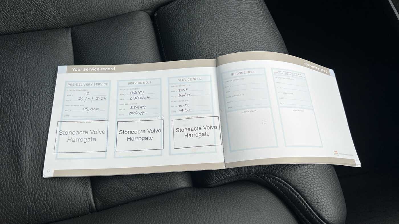 Volvo S60 Plus, B5 AWD Mild hybrid, Petrol, Dark