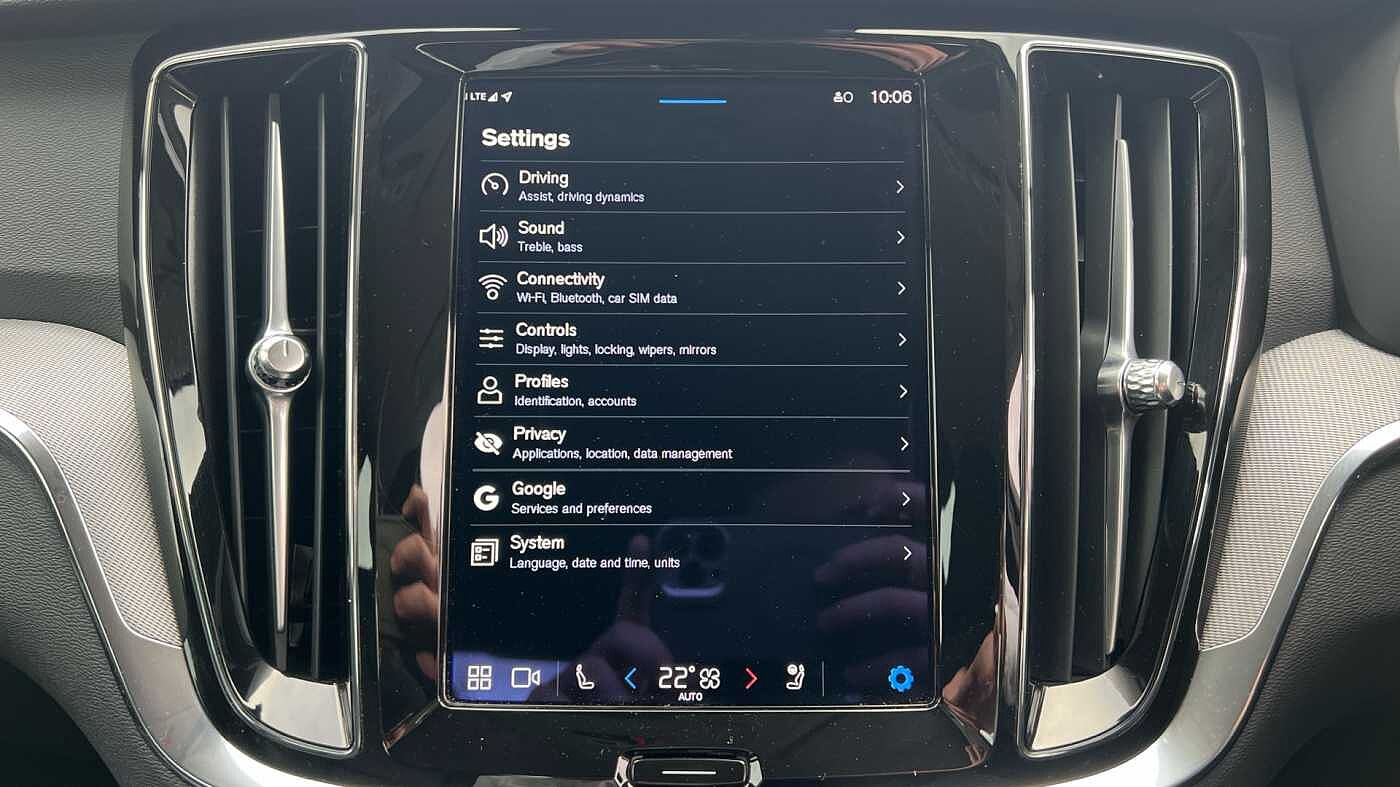 Volvo S60 Plus, B5 AWD Mild hybrid, Petrol, Dark