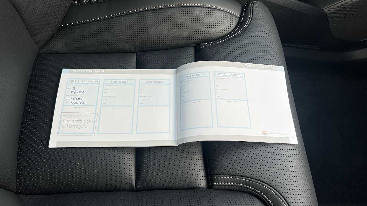 Volvo XC90 Ultra, T8 AWD Plug-in hybrid, Electric/Petrol, Dark, 7 Seats