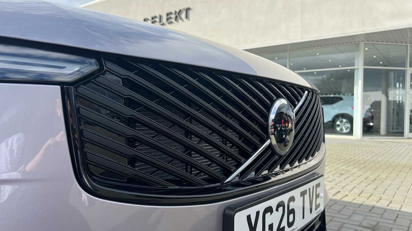 Volvo XC90 Ultra, T8 AWD Plug-in hybrid, Electric/Petrol, Dark, 7 Seats