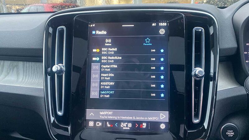 Volvo XC40 Ultra, B3 Mild hybrid, Petrol, Dark