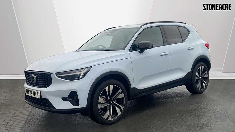 Volvo XC40 Ultra, B3 Mild hybrid, Petrol, Dark