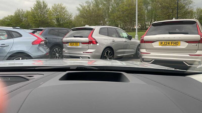 Volvo V90 Ultra, T8 AWD Plug-in hybrid, Electric/Petrol, Dark