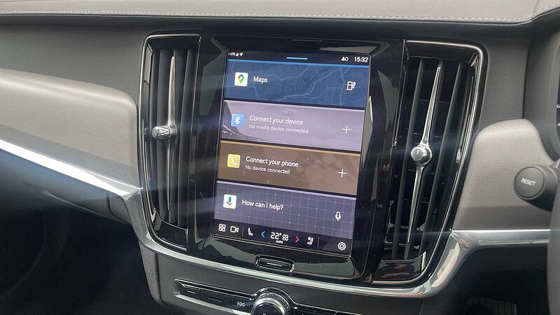 Volvo V90 Ultra, T8 AWD Plug-in hybrid, Electric/Petrol, Dark