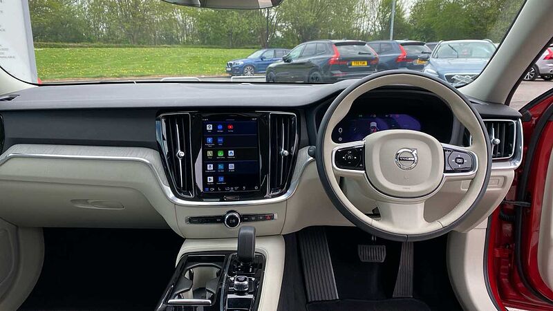 Volvo S60 Recharge Plus, T8 AWD Plug-in hybrid, Electric/Petrol, Dark