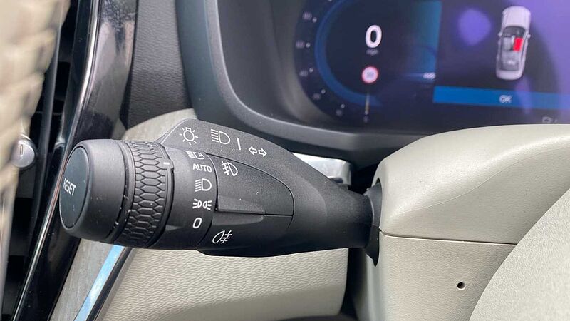 Volvo S60 Recharge Plus, T8 AWD Plug-in hybrid, Electric/Petrol, Dark