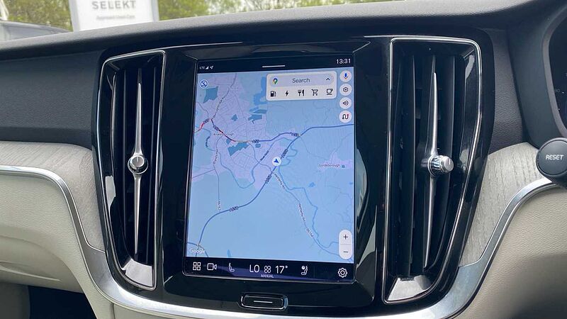 Volvo S60 Recharge Plus, T8 AWD Plug-in hybrid, Electric/Petrol, Dark