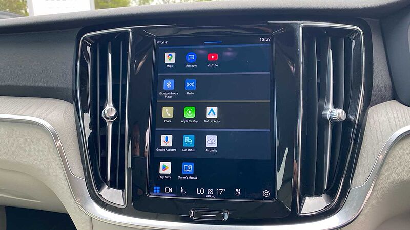 Volvo S60 Recharge Plus, T8 AWD Plug-in hybrid, Electric/Petrol, Dark