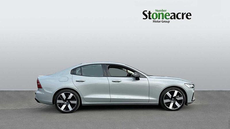 Volvo S60 Recharge Plus, T8 AWD Plug-in hybrid, Electric/Petrol, Dark