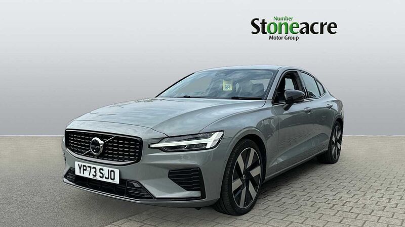 Volvo S60 Recharge Plus, T8 AWD Plug-in hybrid, Electric/Petrol, Dark