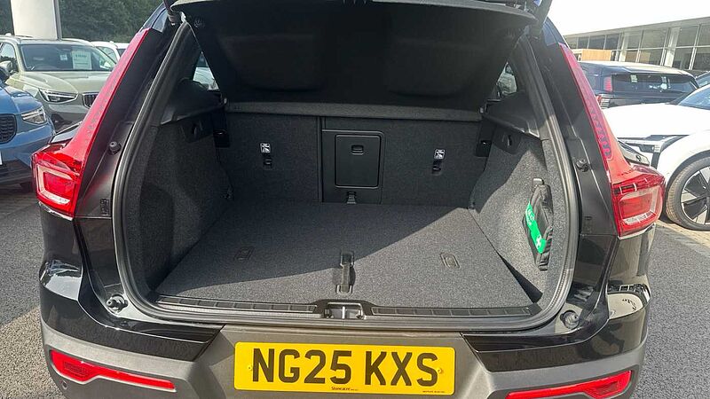Volvo XC40 Black Edition Ultra, B4 Mild hybrid, Petrol