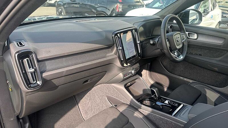 Volvo XC40 Black Edition Ultra, B4 Mild hybrid, Petrol