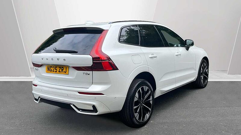Volvo XC60 Ultra, T8 AWD Plug-in hybrid, Electric/Petrol, Dark