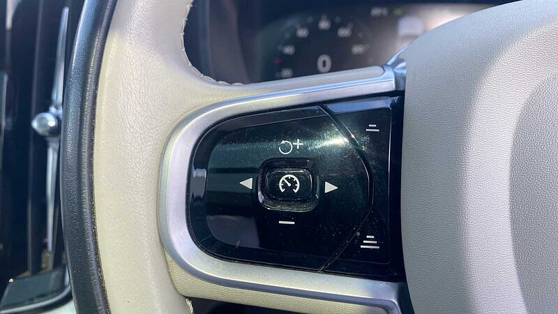 Volvo V90 Cross Country T5 AWD Pro Automatic