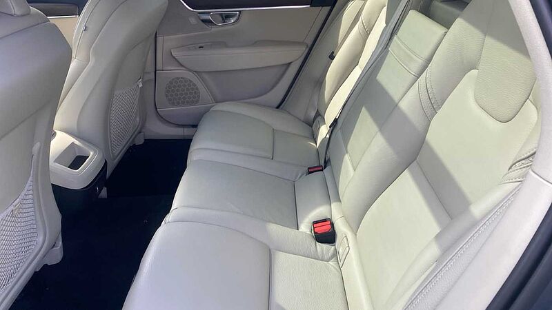 Volvo V90 Cross Country T5 AWD Pro Automatic