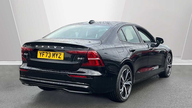 Volvo S60 Plus, B5 AWD Mild hybrid, Petrol, Dark