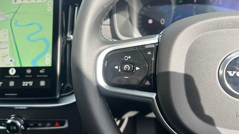 Volvo XC90 Ultra, T8 AWD Plug-in hybrid, Electric/Petrol, Dark, 7 Seats