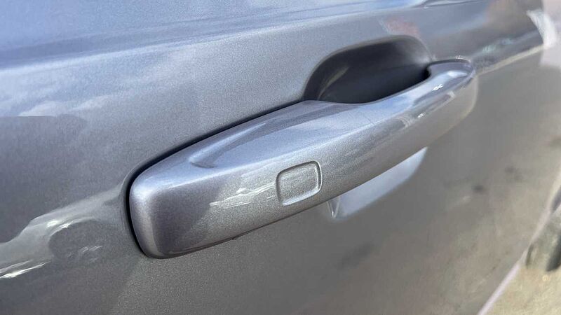 Volvo XC90 Ultra, T8 AWD Plug-in hybrid, Electric/Petrol, Dark, 7 Seats