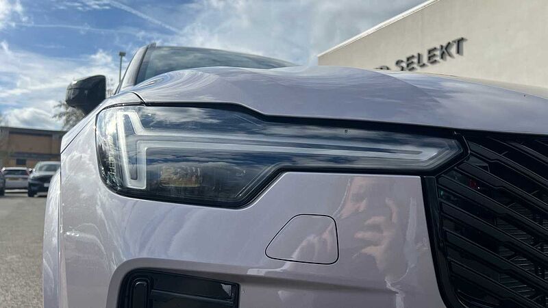 Volvo XC90 Ultra, T8 AWD Plug-in hybrid, Electric/Petrol, Dark, 7 Seats