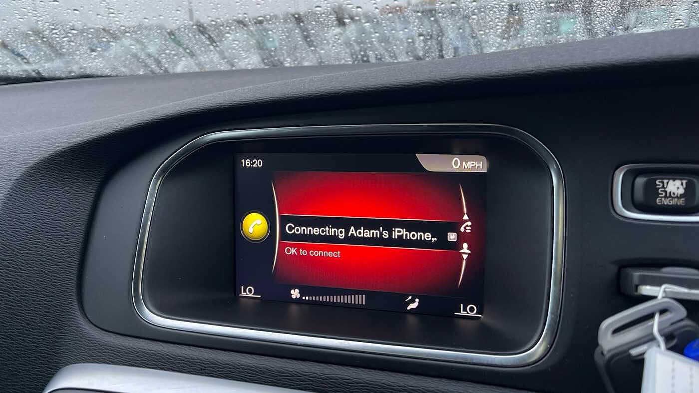 Volvo V40 Cross Country Pro D2