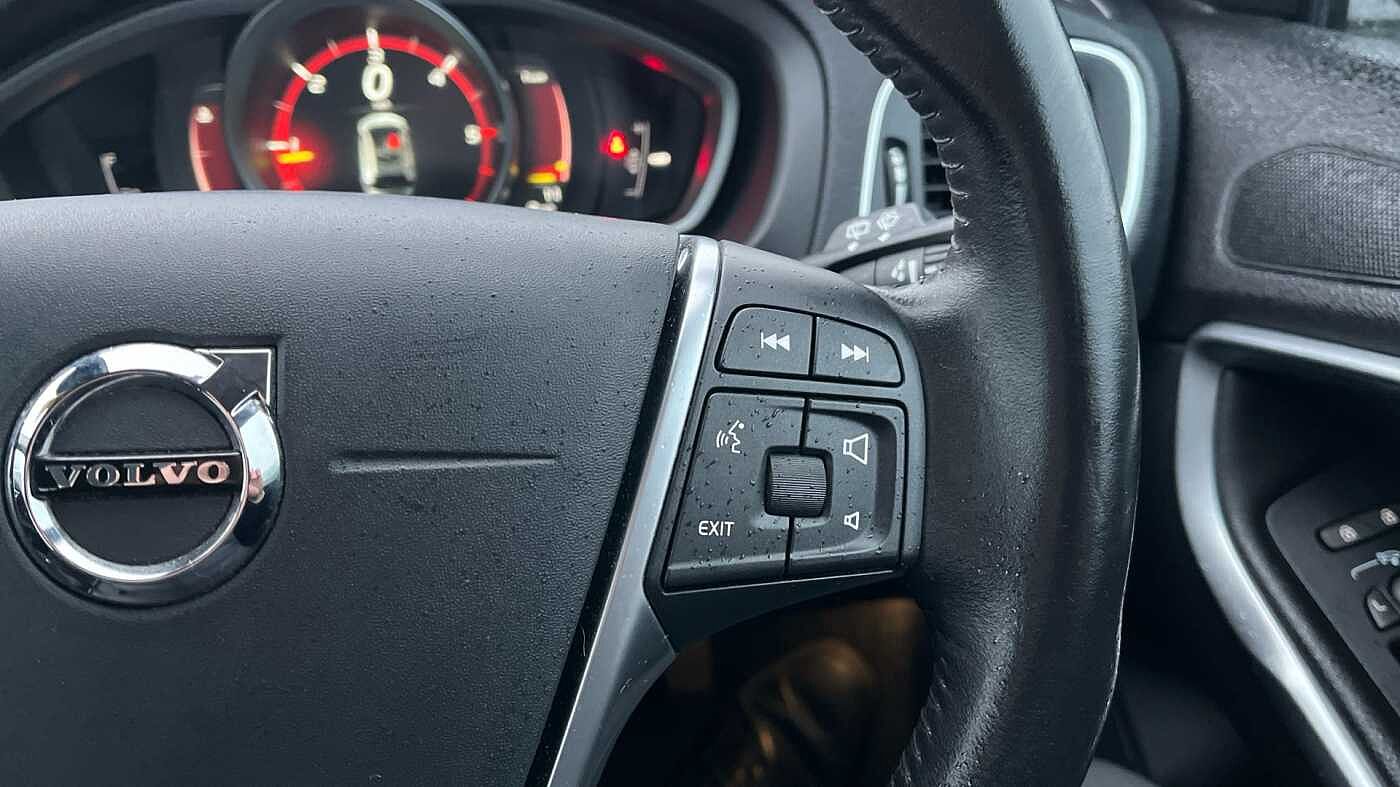 Volvo V40 Cross Country Pro D2