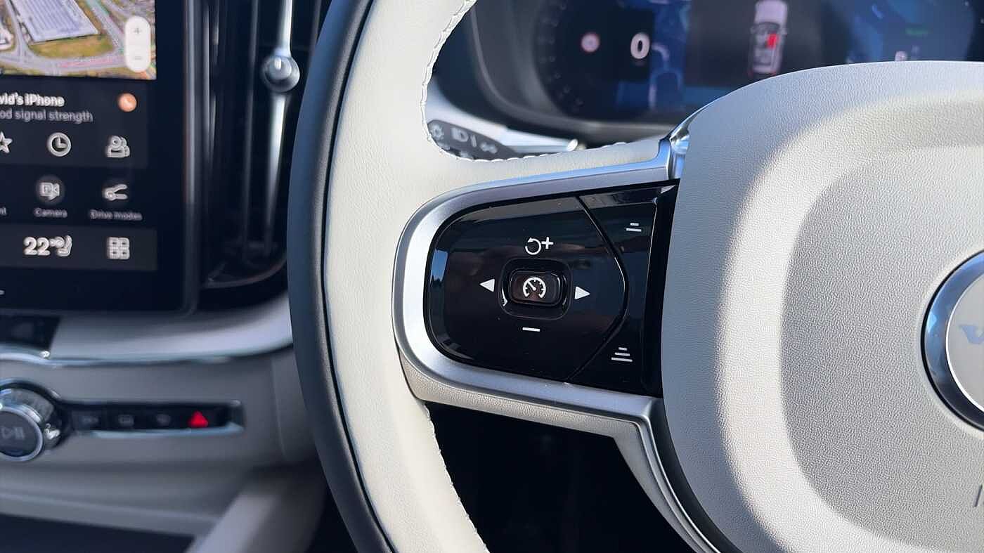 Volvo XC60 Ultra T8 AWD Plug-in hybrid