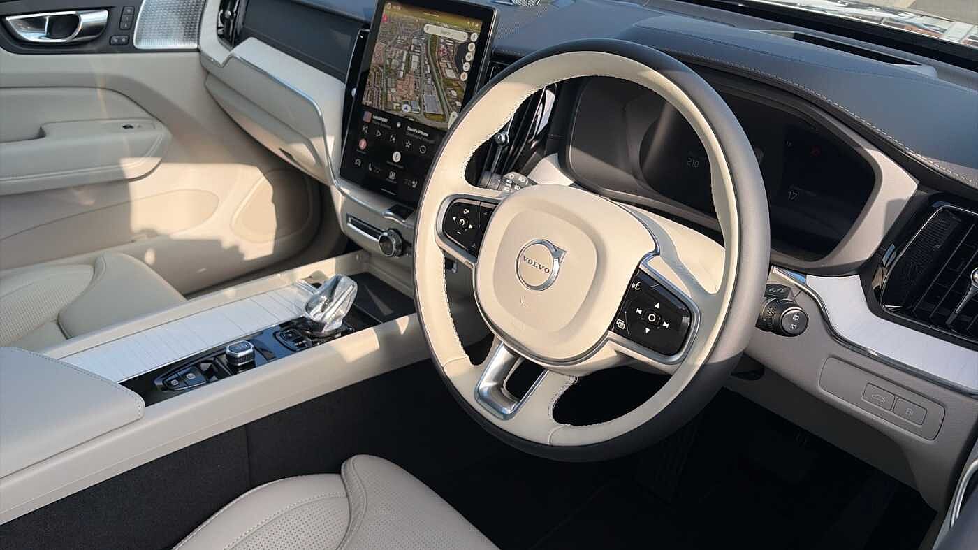 Volvo XC60 Ultra T8 AWD Plug-in hybrid