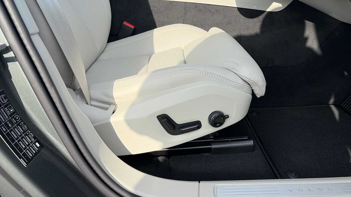 Volvo XC60 Ultra T8 AWD Plug-in hybrid