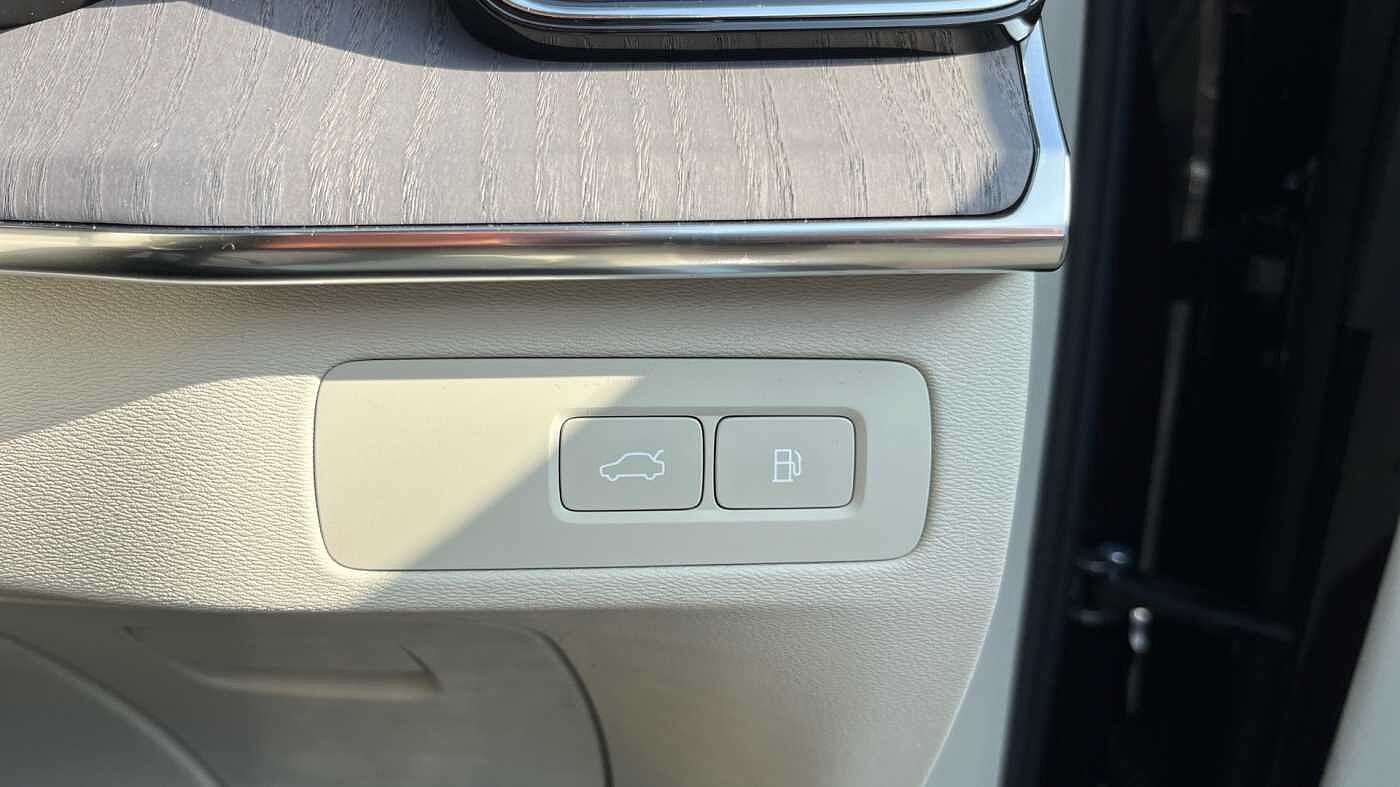 Volvo XC90 Ultra (Bright) T8 AWD Plug-in hybrid