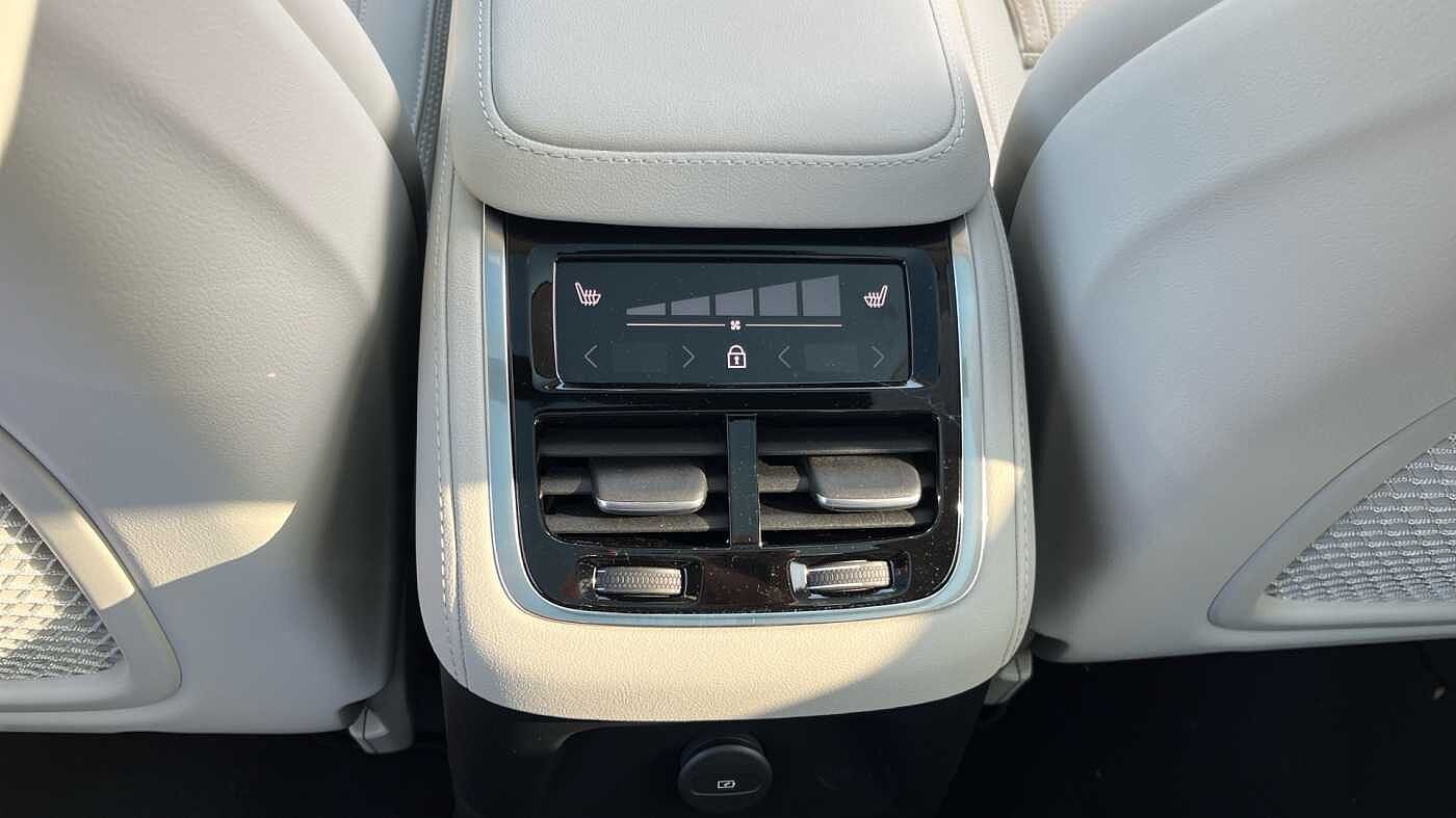 Volvo XC90 Ultra (Bright) T8 AWD Plug-in hybrid