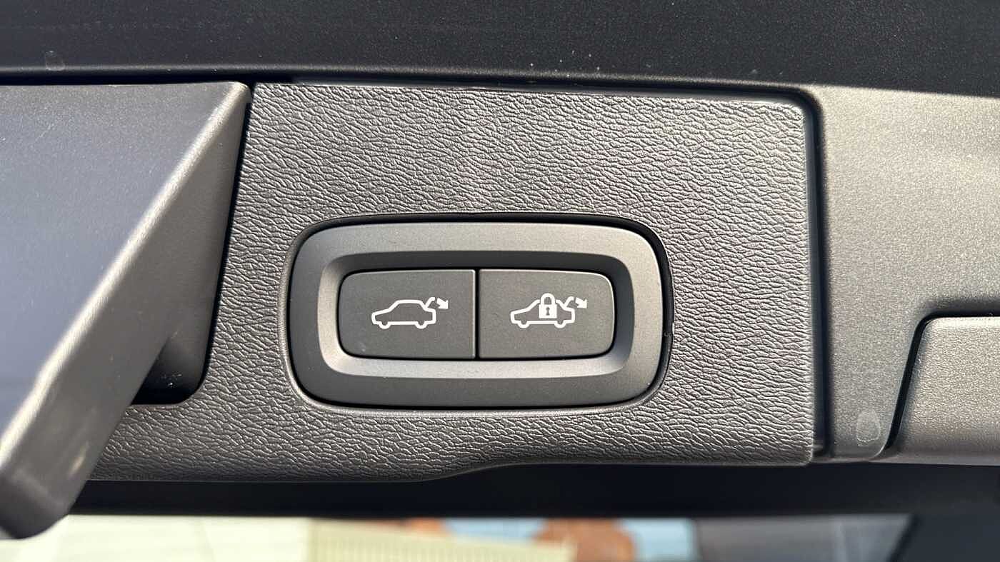 Volvo XC60 Black Edition Ultra T8 AWD Plug-in hybrid