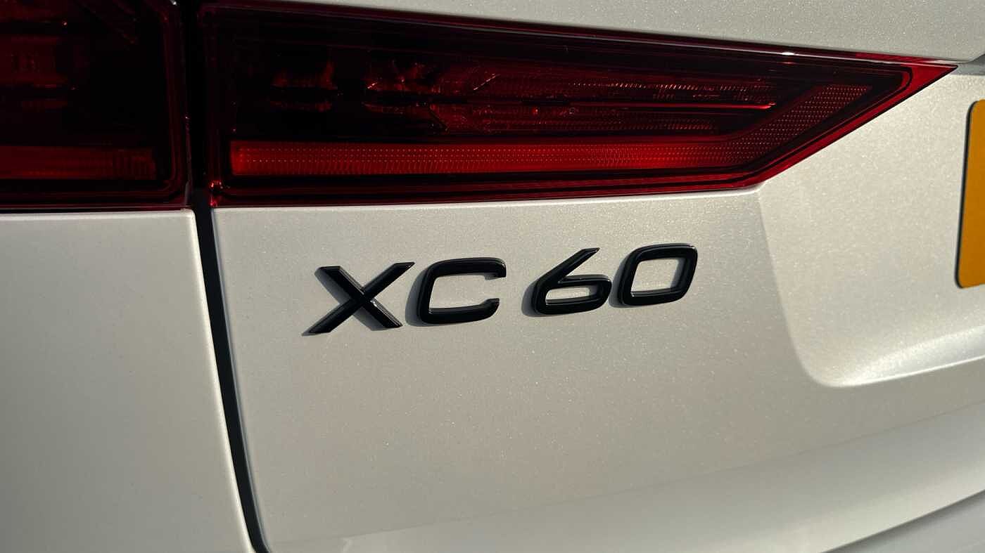 Volvo XC60 Black Edition Ultra T8 AWD Plug-in hybrid