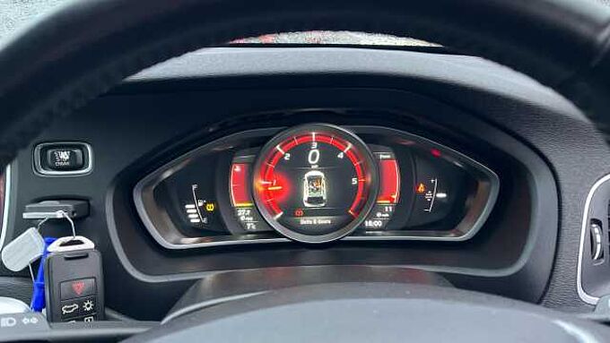 Volvo V40 Cross Country Pro D2