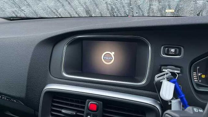 Volvo V40 Cross Country Pro D2