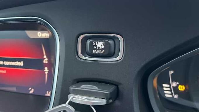 Volvo V40 Cross Country Pro D2