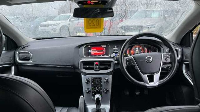 Volvo V40 Cross Country Pro D2