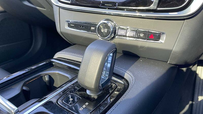 Volvo V90 Ultra T8 AWD Plug-in hybrid