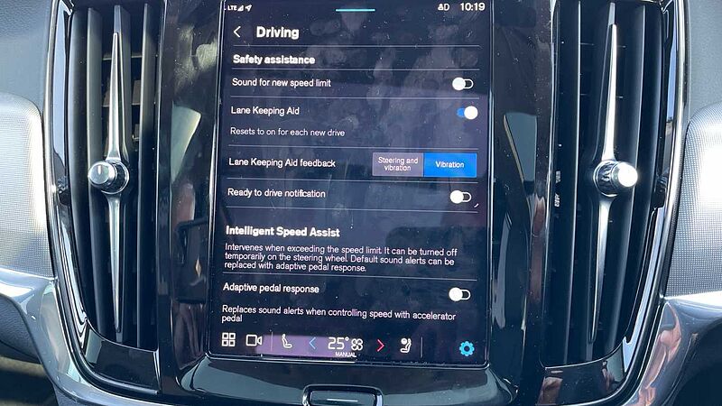 Volvo V90 Ultra T8 AWD Plug-in hybrid