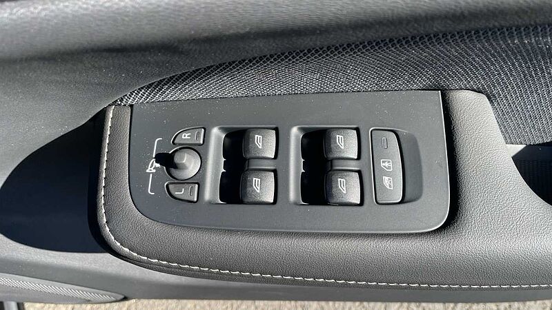 Volvo V60 Ultra T8 AWD Plug-in hybrid