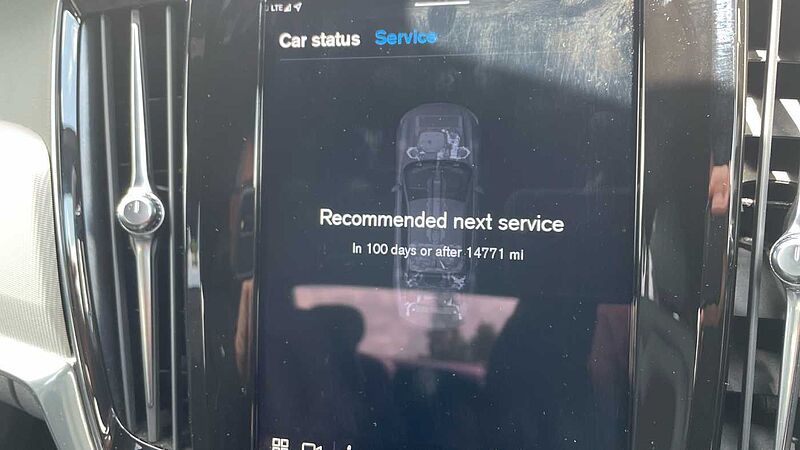 Volvo S90 Recharge R-Design T8 AWD plug-in hybrid