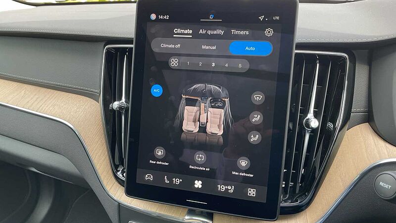 Volvo XC60 Ultra T8 AWD Plug-in hybrid