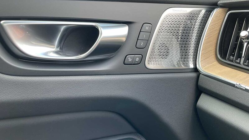 Volvo XC60 Ultra T8 AWD Plug-in hybrid