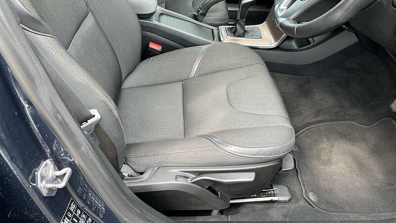 Volvo V40 Cross Country T3 Manual
