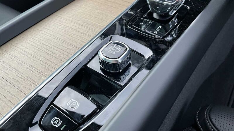 Volvo XC60 Ultra T8 AWD Plug-in hybrid